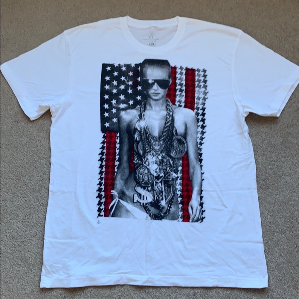 Marc Ecko cut & sew T-shirt